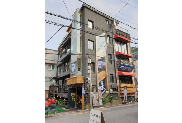 홍대입구역 초역세권 2015년 리모델링 꼬마빌딩
