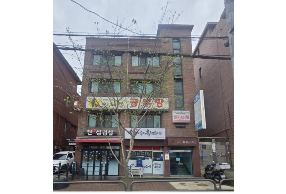 은평구 신사동 대로변 건물