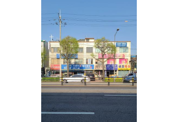 도봉동 대로변 준주거지역 건물