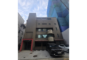 교대역 사옥용 건물