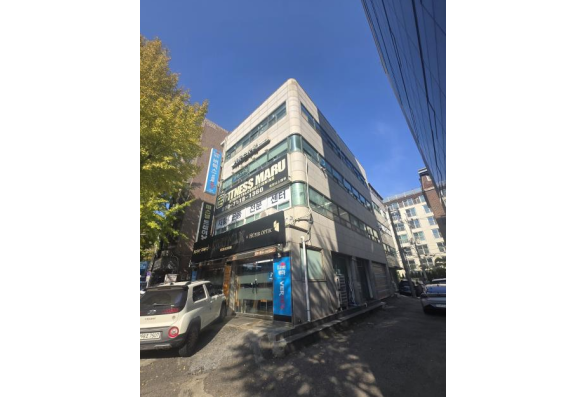 오목교역 대로변 건물