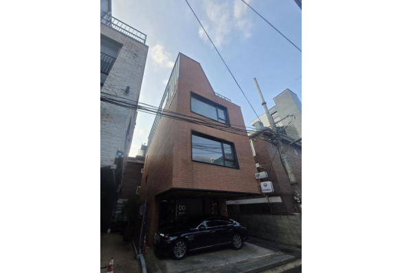 서교동 꼬마빌딩