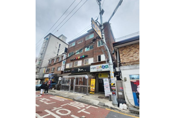 퍼스트 빌딩